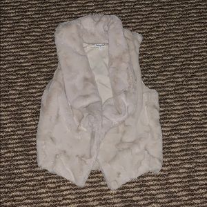 Girls Splendid Faux fur vest